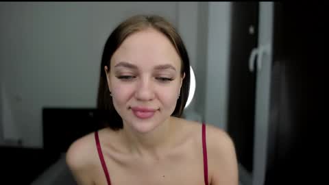 sarahphyllis online show from 01-08-25, 07:56