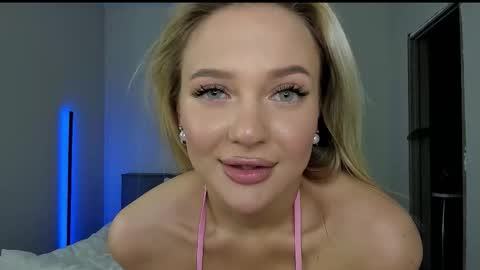 sarahphyllis online show from 10-21-25, 09:04