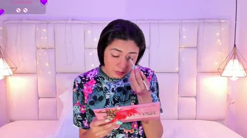 Snapshot of sarahsophia_ chatting on 01-22-25, 11:34 SARAH online show from 01-22-25, 11:34