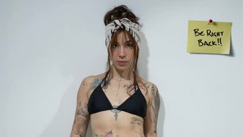 Snapshot of sarai18_ chatting on 04-11-26, 10:08 Sarai online show from 04-11-26, 10:08