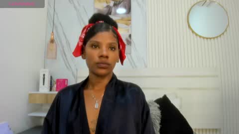 Sara Lewis online show from 07-23-26, 11:30