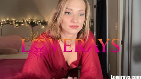 Snapshot of saraloverays chatting on 12-22-25, 04:20 Back from Vacay Follow for more here online show from 12-22-25, 04:20