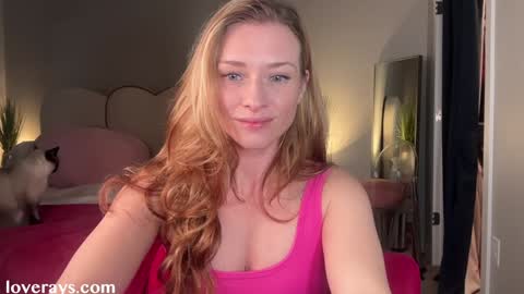 Snapshot of saraloverays chatting on 02-03-26, 03:48 Back from Vacay Follow for more here online show from 02-03-26, 03:48