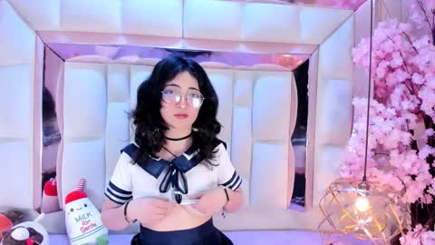 sara  online show from 12-16-25, 06:07