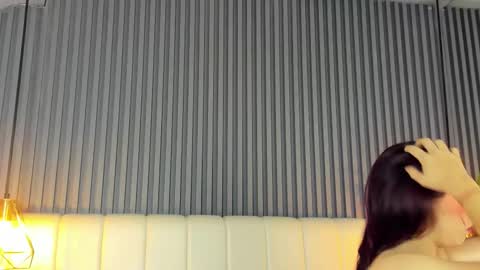 Sara   online show from 01-12-26, 10:48