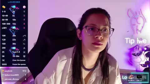 Snapshot of sarasavaagee chatting on 02-26-25, 03:53 Sara online show from 02-26-25, 03:53