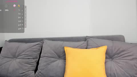 Sara online show from 11-25-25, 09:26