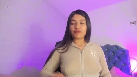 Snapshot of sarastonesx chatting on 01-06-26, 07:56 sarastonesx online show from 01-06-26, 07:56