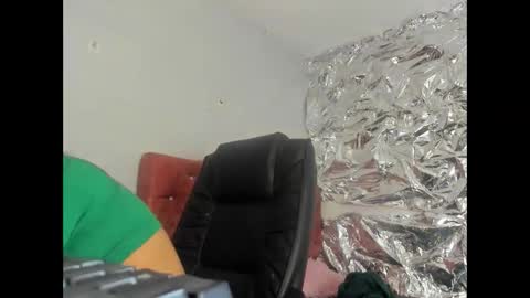 Snapshot of sarastonesx chatting on 01-13-26, 04:40 sarastonesx online show from 01-13-26, 04:40