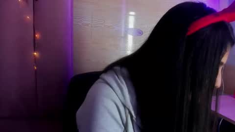 sarastonesx online show from 04-29-26, 05:30