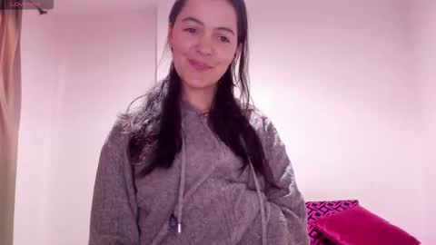 Snapshot of sarasweet_4 chatting on 02-02-26, 09:24 Sara online show from 02-02-26, 09:24