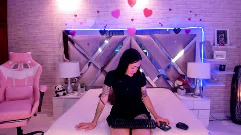 Snapshot of saratorresxx chatting on 03-24-26, 03:06 Sara online show from 03-24-26, 03:06