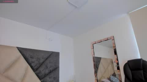      online show from 09-25-25, 06:11