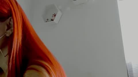 Snapshot of saray2312 chatting on 11-10-25, 08:41 Saray online show from 11-10-25, 08:41