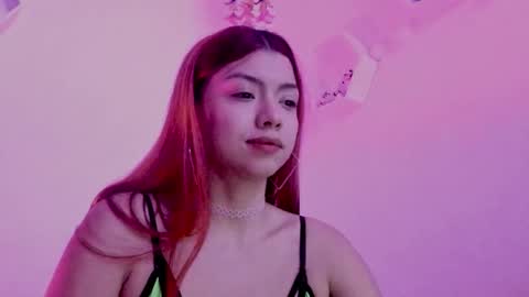 Snapshot of saray2312 chatting on 03-14-26, 04:18 Saray online show from 03-14-26, 04:18