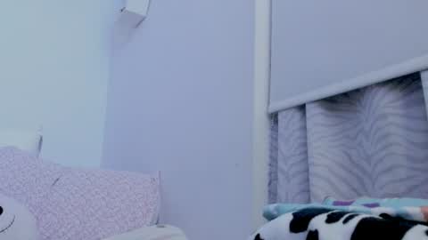 Saray  online show from 06-14-26, 04:36