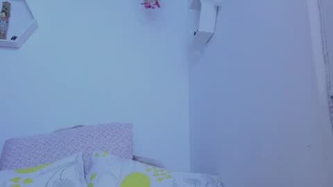 Saray  online show from 06-25-26, 04:12