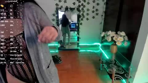 saray__jones online show from 02-06-25, 12:48