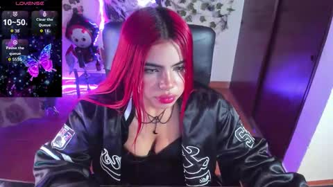 saray__jones online show from 10-07-25, 12:35