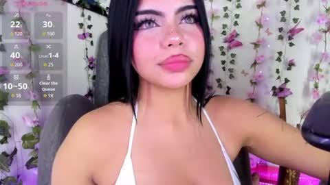 saray__jones online show from 07-15-26, 06:35