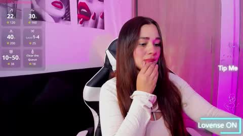 Snapshot of saray_mendoza chatting on 02-28-26, 12:11 Saray Mendoza online show from 02-28-26, 12:11