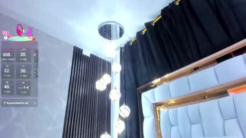 Snapshot of sarayroyse chatting on 11-27-25, 07:16 Saray online show from 11-27-25, 07:16