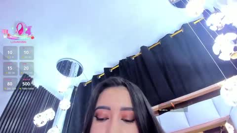 Snapshot of sarayroyse chatting on 03-24-26, 07:52 Saray online show from 03-24-26, 07:52