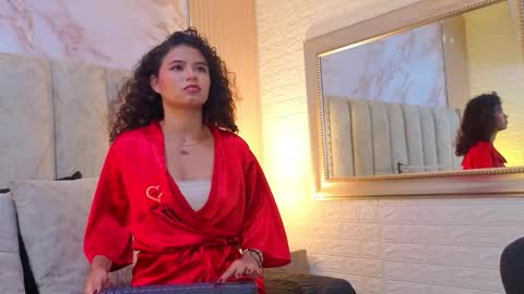 Snapshot of sarayvegax chatting on 03-25-26, 02:01 sarayvegax online show from 03-25-26, 02:01