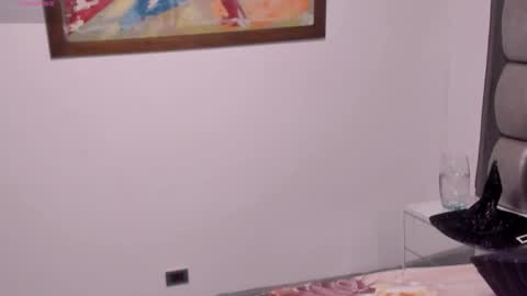 Baby Saren online show from 10-15-25, 11:54