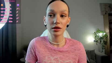 Your Selena 3 online show from 11-16-25, 03:01