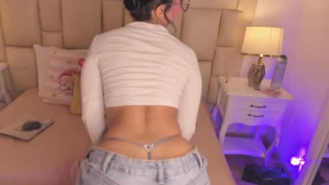 sarit_ online show from 05-25-26, 07:42