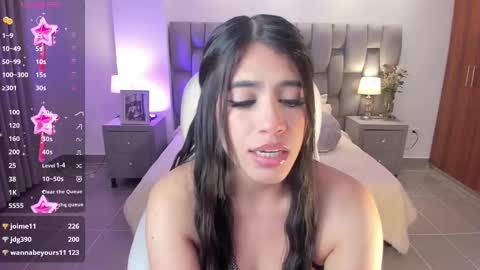 Snapshot of sarita_evanss chatting on 03-11-25, 03:48 Saritaaa online show from 03-11-25, 03:48