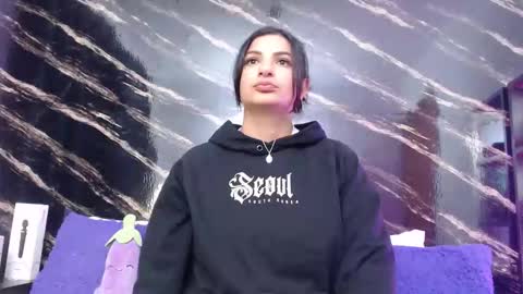 Sara online show from 04-09-26, 07:03