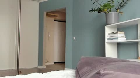 Sasha online show from 02-03-25, 09:19