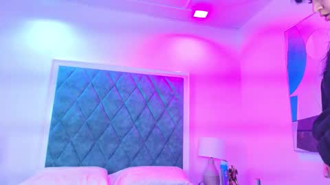 Sasha online show from 09-09-25, 03:06