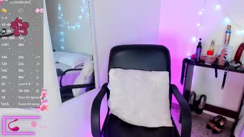 Snapshot of sasha_brattz chatting on 02-12-26, 11:55 Sasha Brattz online show from 02-12-26, 11:55