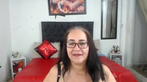 Snapshot of sasha_maturee chatting on 01-11-25, 12:18 sasha maturee online show from 01-11-25, 12:18