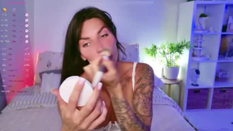 Sasha Miro online show from 06-11-26, 02:33