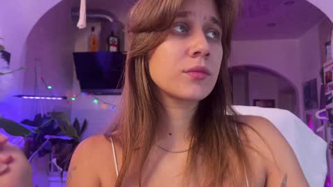 Snapshot of sasha_moormeoow chatting on 12-22-24, 07:44 Alexandra Sasha in short online show from 12-22-24, 07:44