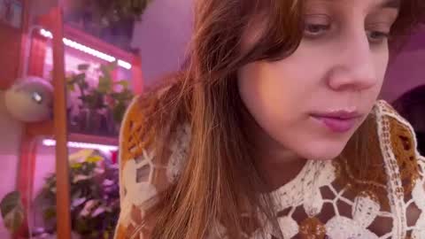 Snapshot of sasha_moormeoow chatting on 02-10-25, 06:20 Alexandra Sasha in short online show from 02-10-25, 06:20