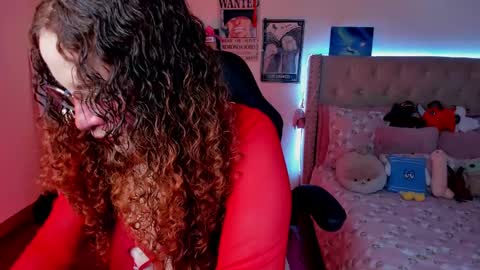 Snapshot of sashaa_love chatting on 03-06-25, 06:41 Tattie online show from 03-06-25, 06:41