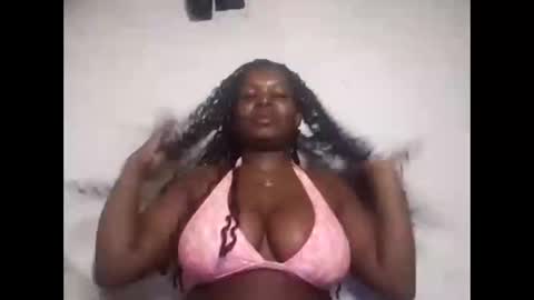 Snapshot of sashabigbooty chatting on 10-02-25, 10:39 sashabigbooty online show from 10-02-25, 10:39