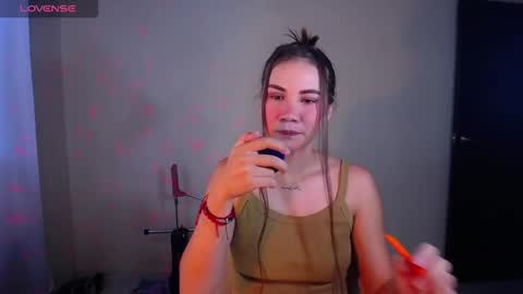Snapshot of sashaharding1125 chatting on 09-12-25, 09:15 andrea harding online show from 09-12-25, 09:15