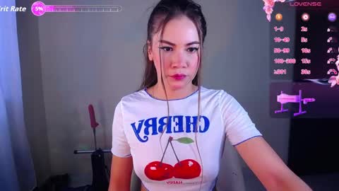 Snapshot of sashaharding1125 chatting on 10-16-25, 08:32 andrea harding online show from 10-16-25, 08:32