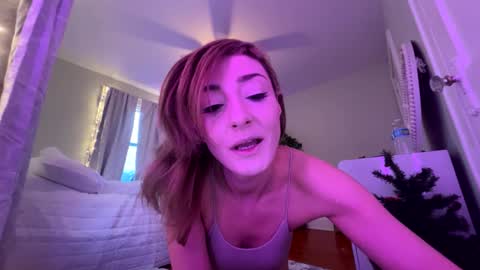 Snapshot of sashaminx6969 chatting on 12-20-24, 08:34 Sasha online show from 12-20-24, 08:34