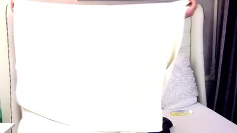 Sasha online show from 02-15-25, 06:44