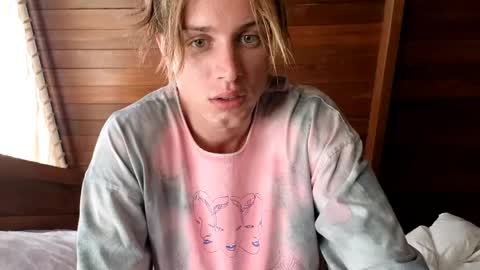 Sasha --  online show from 05-07-26, 01:33