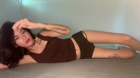 Snapshot of sashi_kaye chatting on 03-05-26, 04:19 sashi_kaye online show from 03-05-26, 04:19