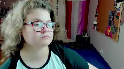 .Alexandra online show from 09-08-25, 09:14