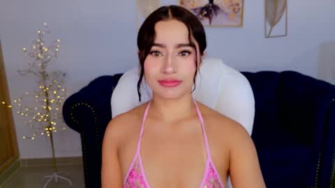 Snapshot of saskia_litt chatting on 02-02-26, 04:22 saskia litt online show from 02-02-26, 04:22